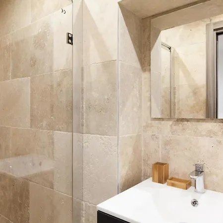 Apartament Maison Marina - Absoluty - New-luxury Old - 1st Row Sea View Terrace Antibes