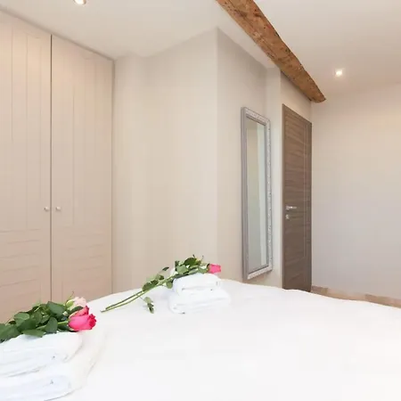 Appartement Maison Marina - Absoluty - New-luxury Old - 1st Row Sea View Terrace