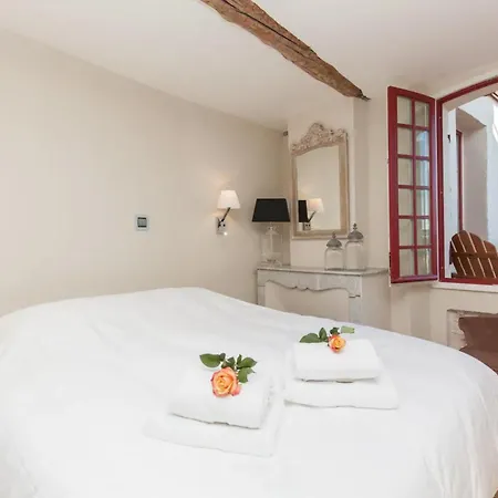 Appartement Maison Marina - Absoluty - New-luxury Old - 1st Row Sea View Terrace Antibes